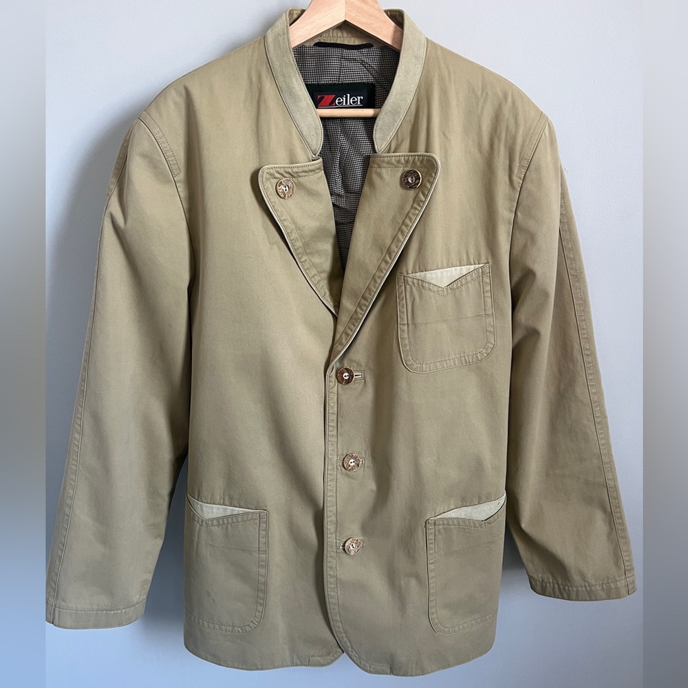 ZEILER vintage Austrian men’s coat with suadedetailong and bone buttons